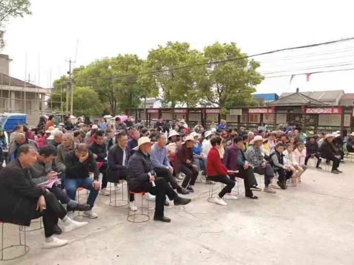 峰口法庭到土京村开展法治宣讲.jpg